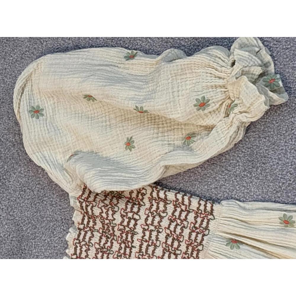 Bohemian Style Cream Floral Puff Sleeve Dress - Picture 3 of 8